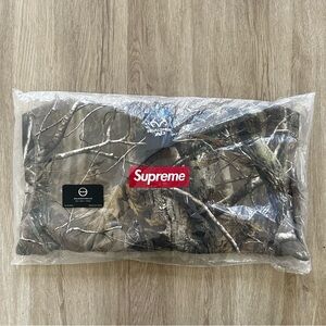 Supreme Box Logo Hooded Sweatshirt ‘RealTree AP Camo’ (FW25) - Size Medium